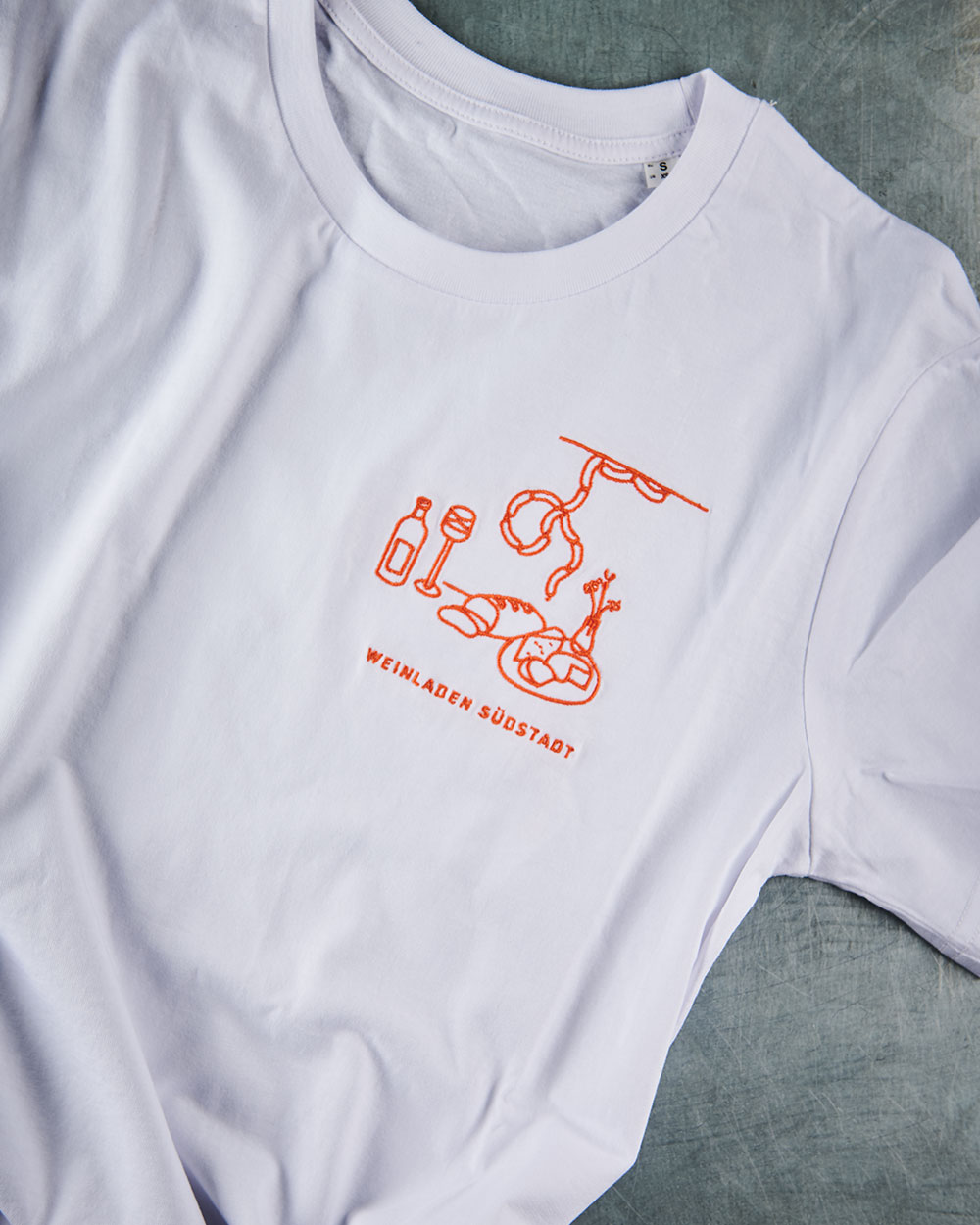 Weinladen_T-Shirt-weiss_02e7DvMKNy6oXie